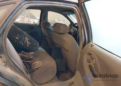 1998 Ford Taurus Se Comfort z USA, uszkodzony, nr VIN 1FAFP53S2WG111171